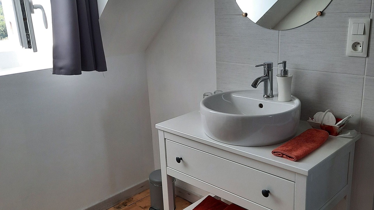 Photo of Bathroom in Le Blanc