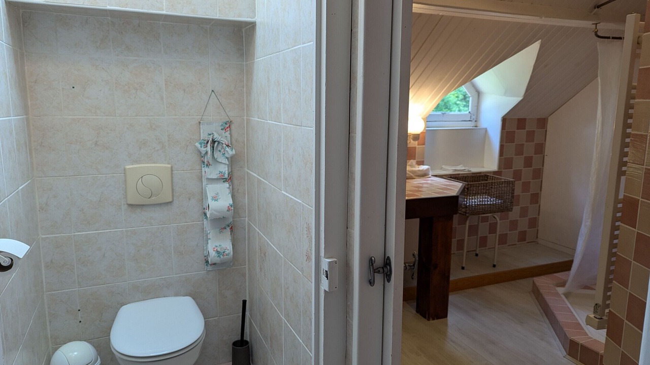 Photo of Bathroom in Ligny-le-Ribault