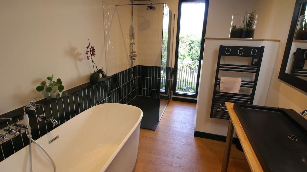 Photo of Bathroom in La Ferte-Saint-Aubin