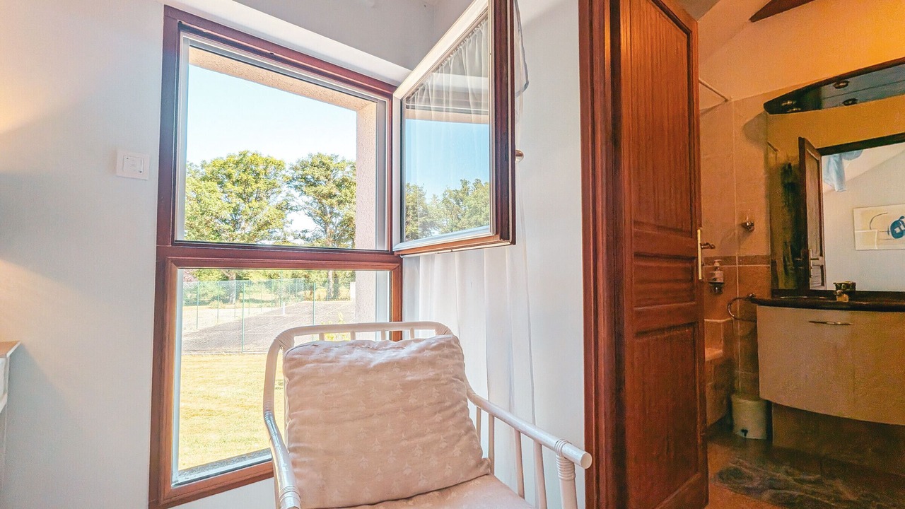 Photo of Others in Velles