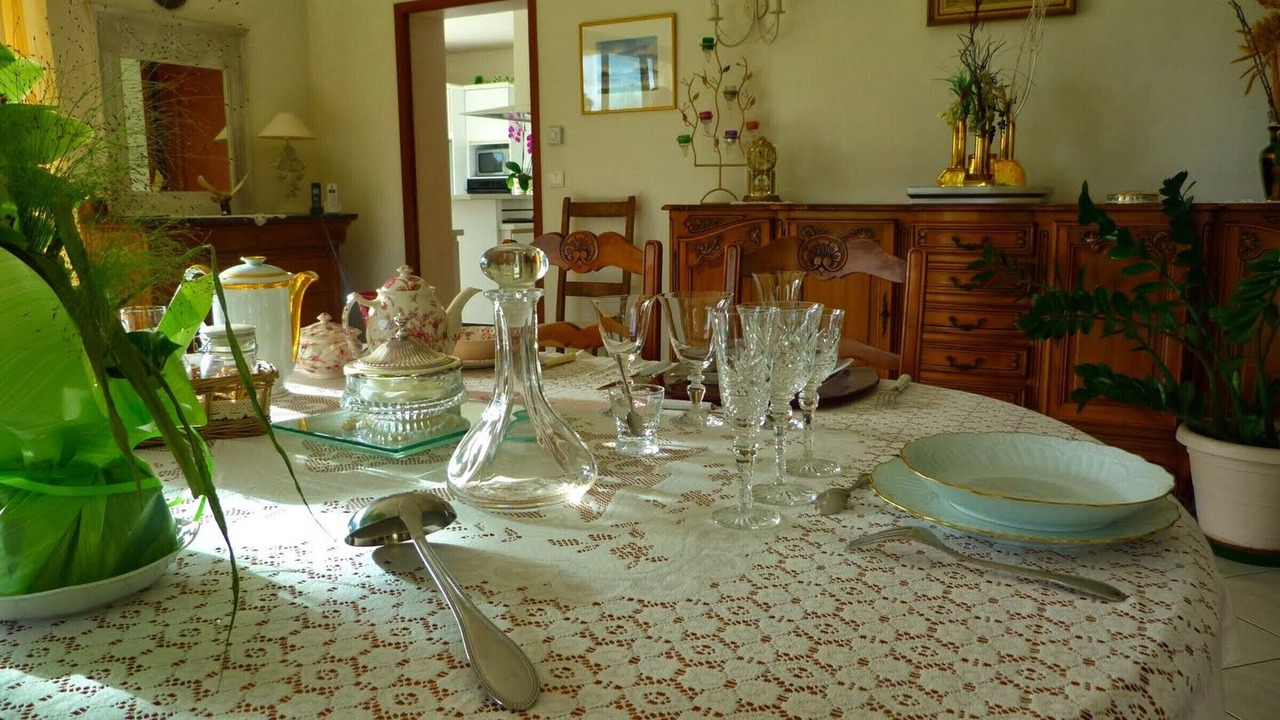 Photo of Others in Velles