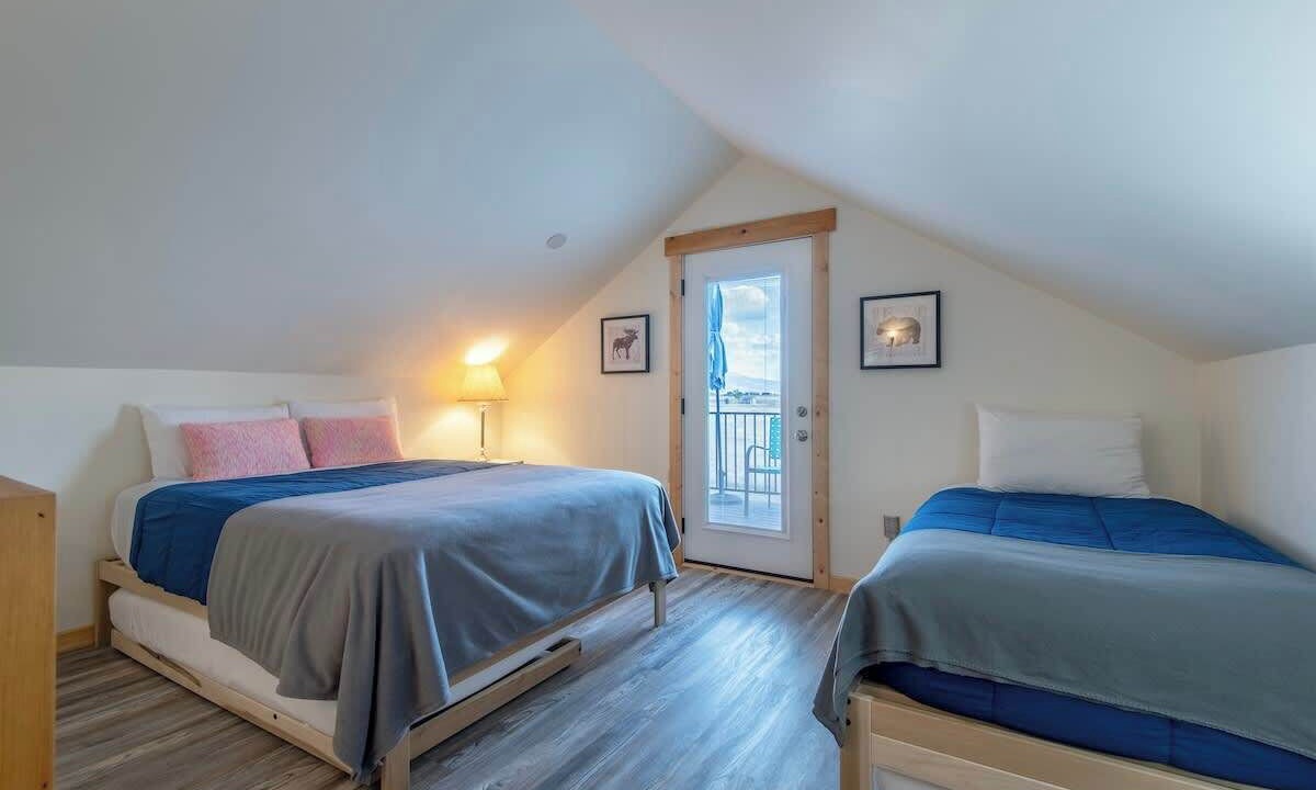 Photo of Bedroom in Leigh Creek Estates