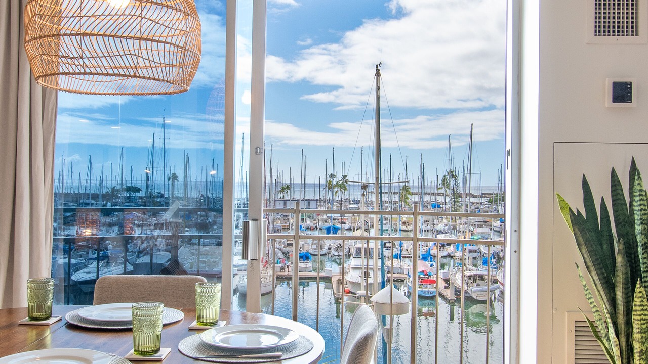 Photo of Others in Waikiki