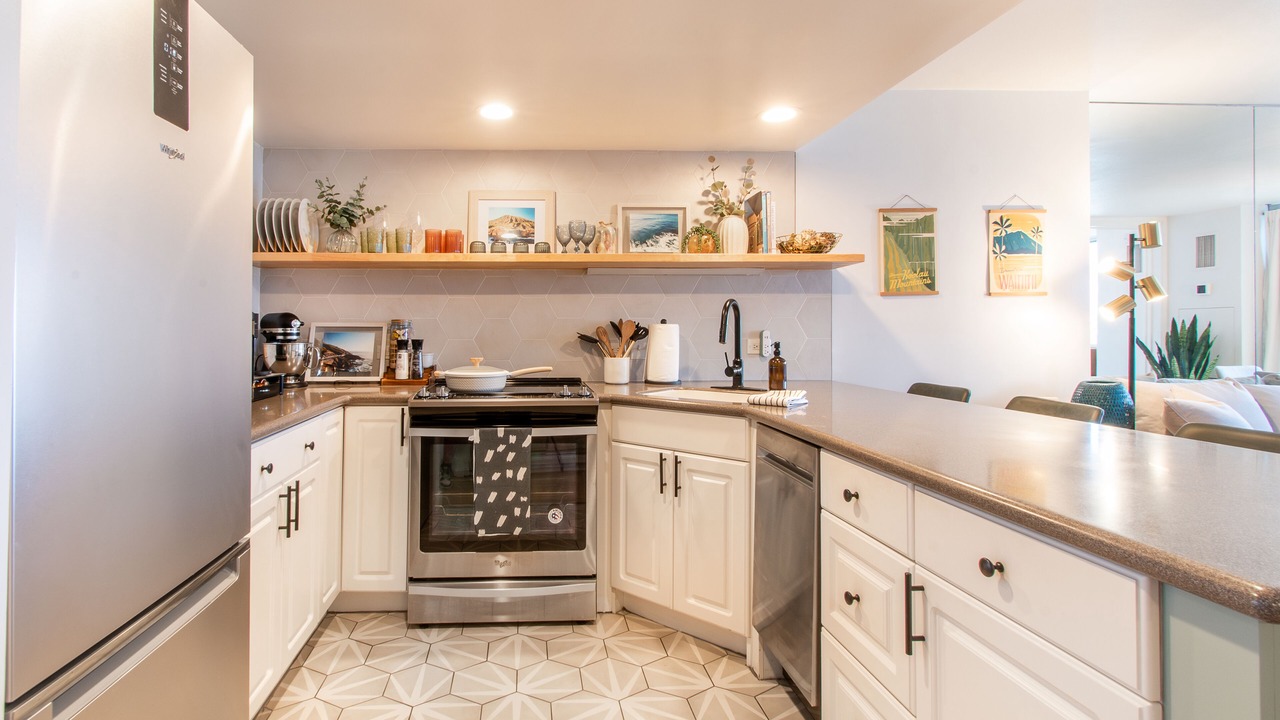 Photo of Kitchen in Waikiki