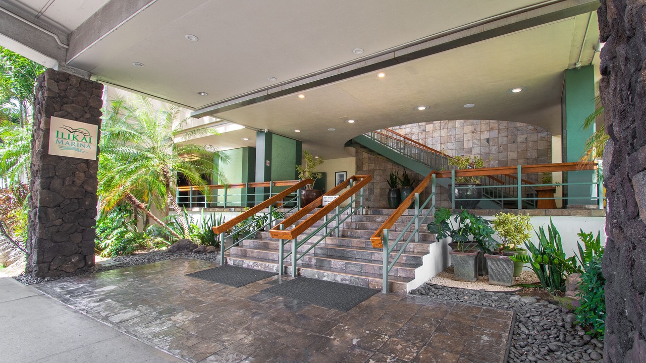 Photo of Others in Waikiki