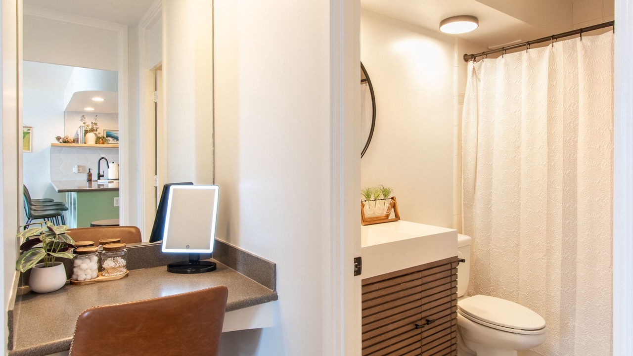 Photo of Bathroom in Waikiki