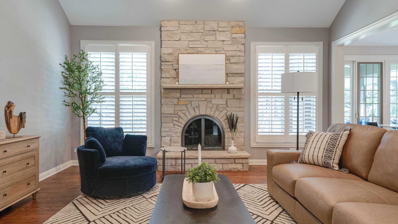 Photo of Livingroom in Russell
