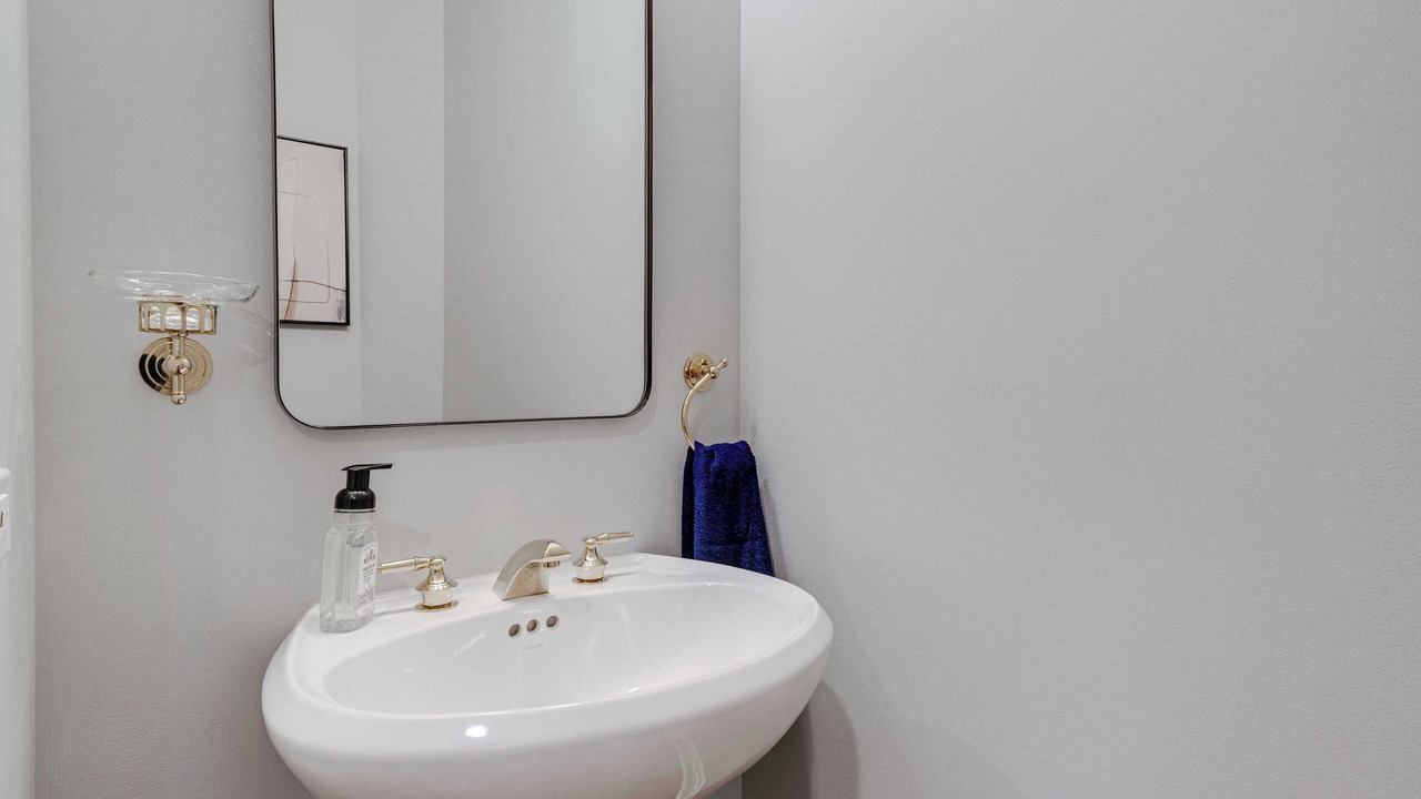 Photo of Bathroom in Russell