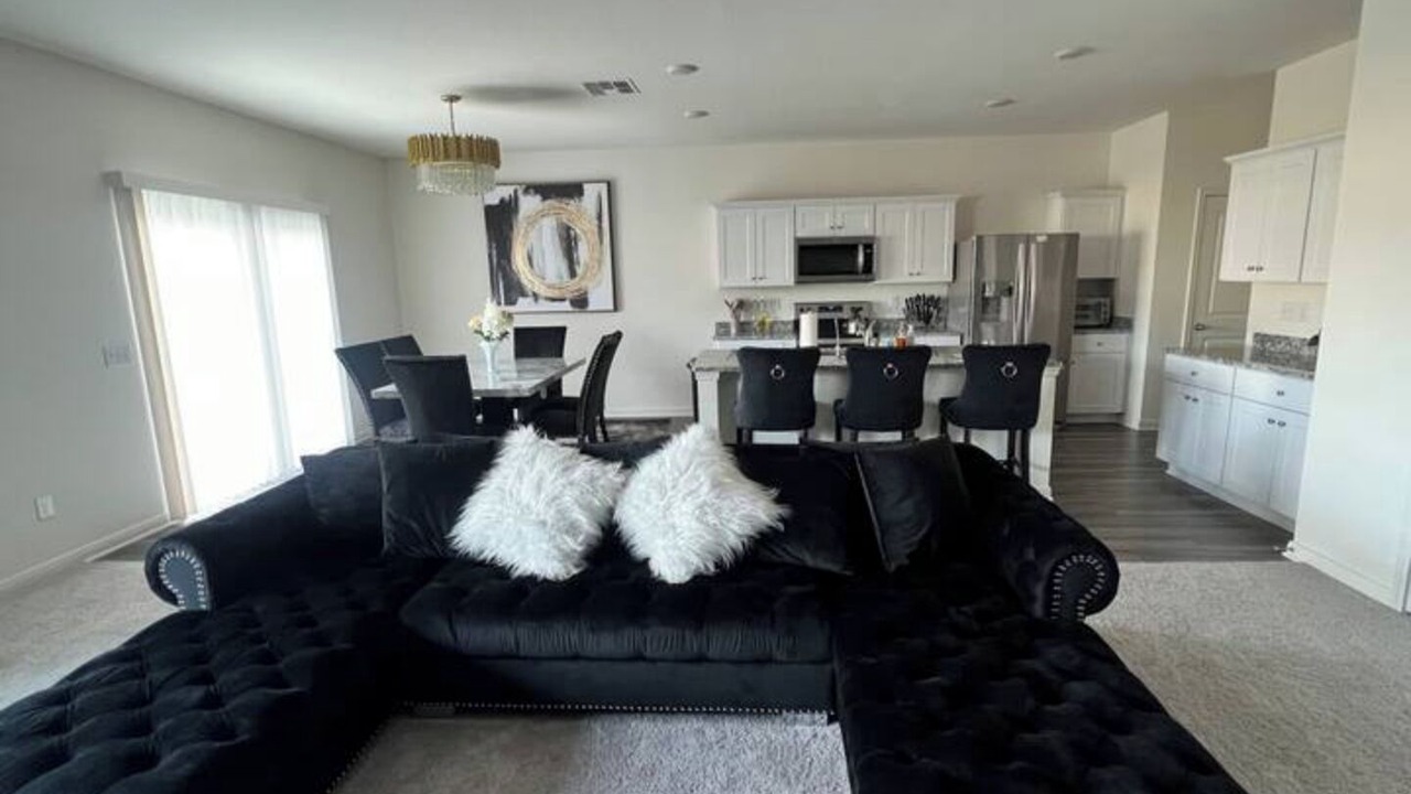Photo of Livingroom in Briggs Ranch