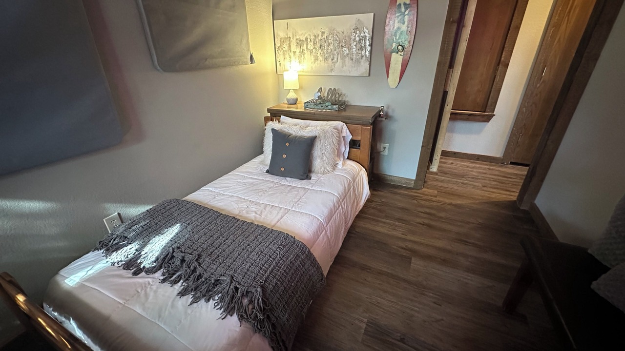 Photo of Bedroom in Venus
