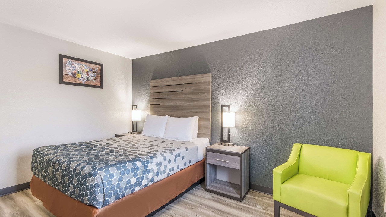 Photo of Bedroom in Lovington