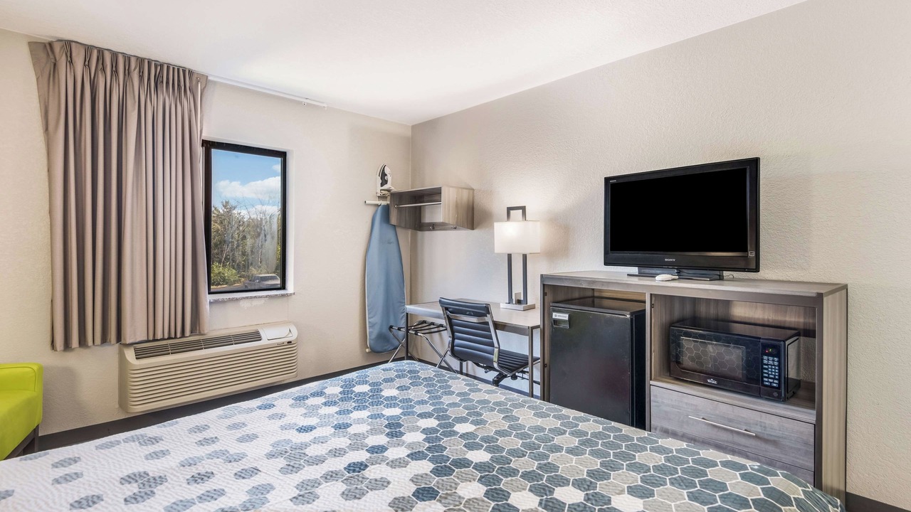 Photo of Bedroom in Lovington