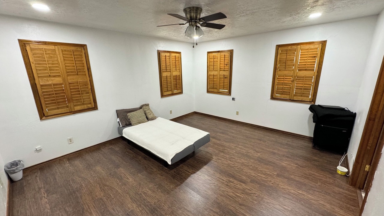 Photo of Bedroom in Livingston