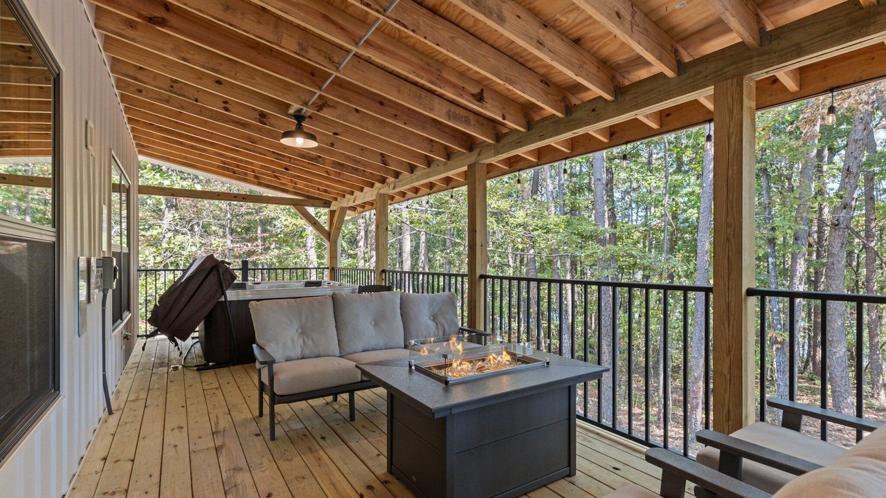 Photo of Patio Balcony in Shirley