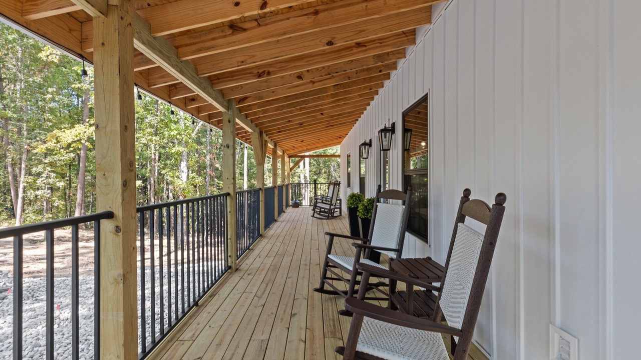 Photo of Patio Balcony in Shirley