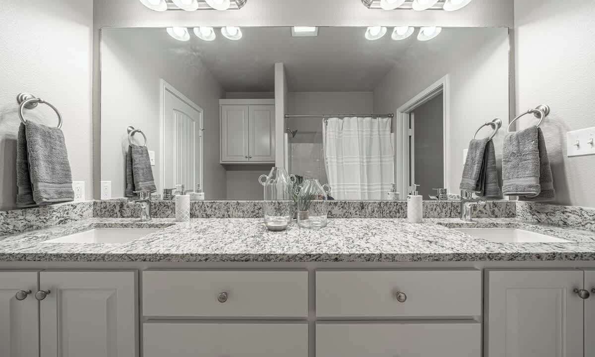 Photo of Bathroom in Shallowater