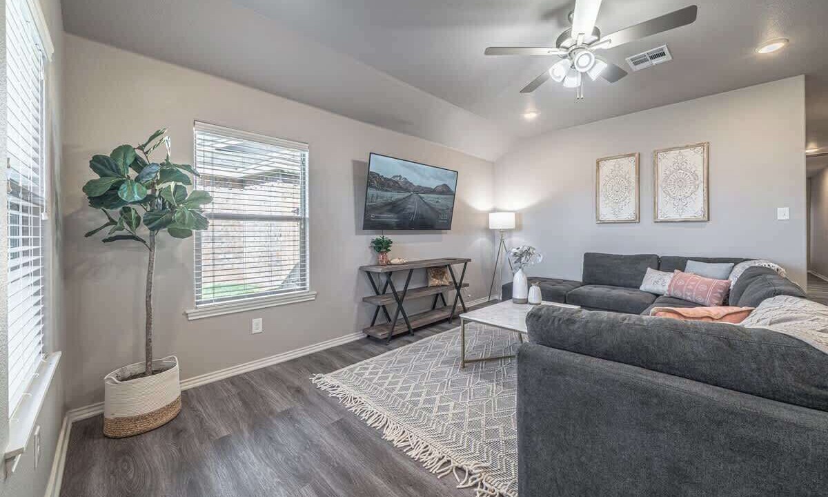Photo of Livingroom in Shallowater