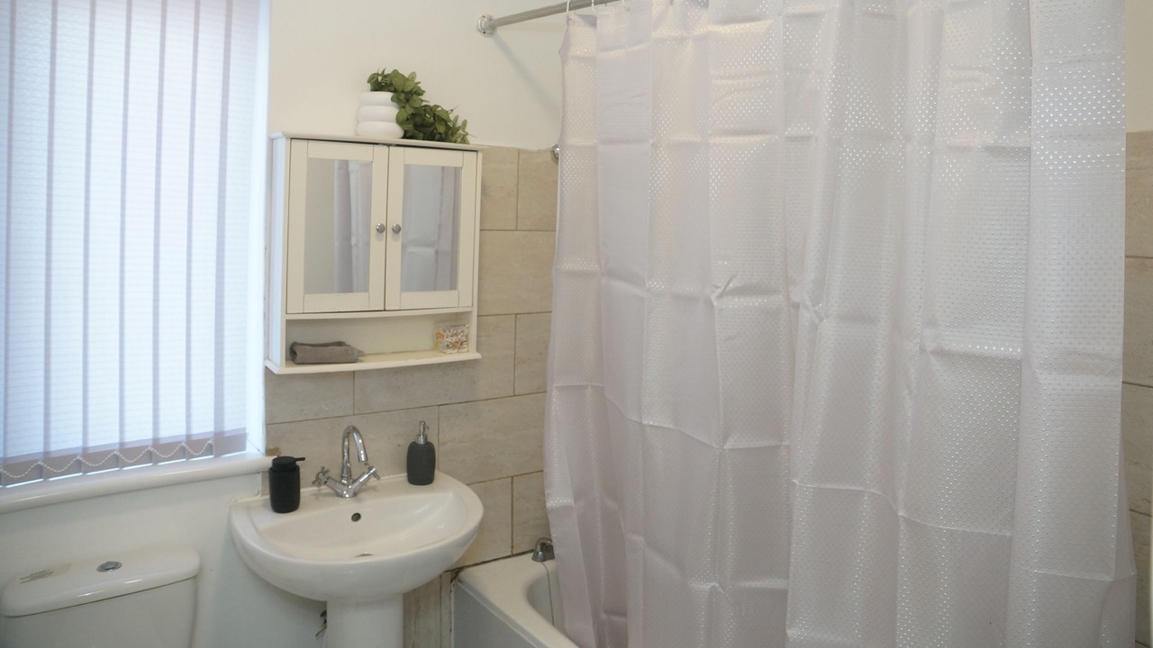 Photo of Bathroom in Openshaw