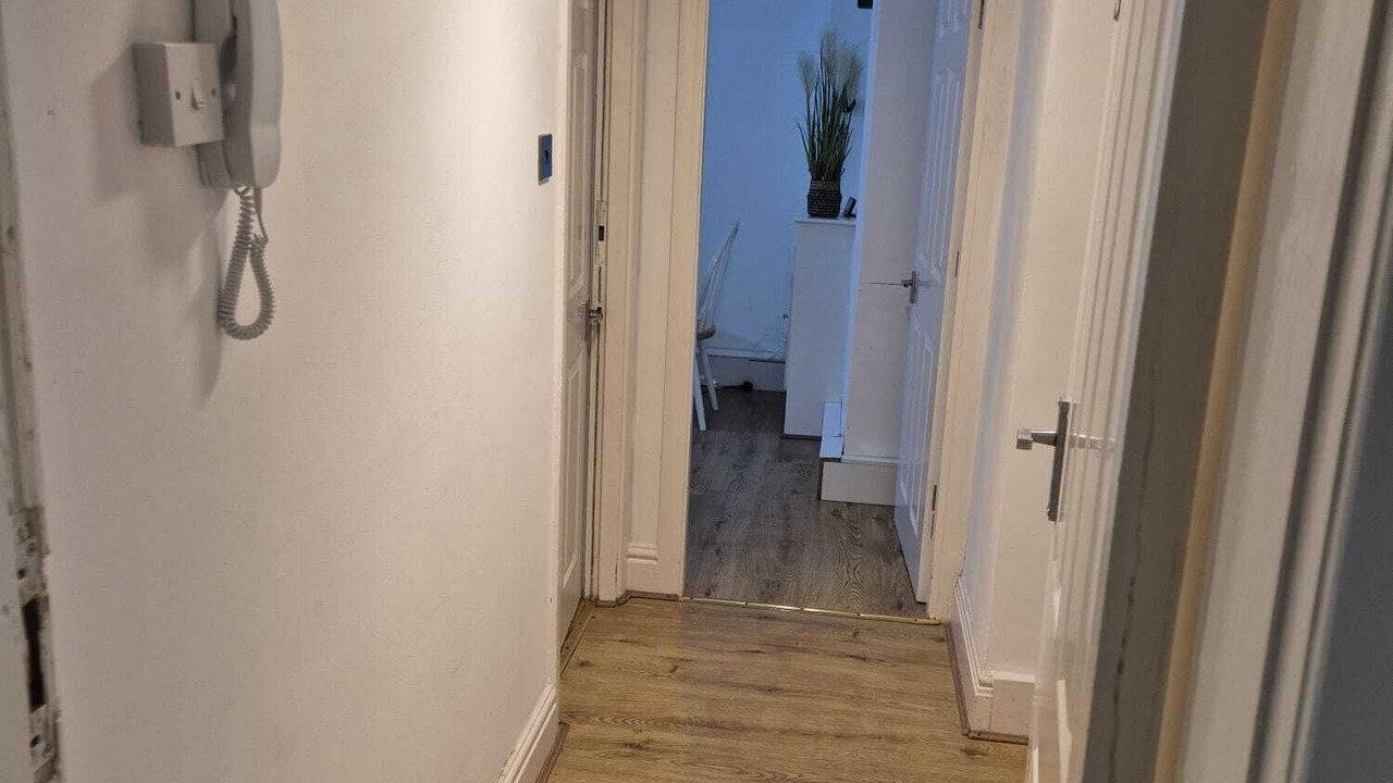 Photo of Others in Openshaw