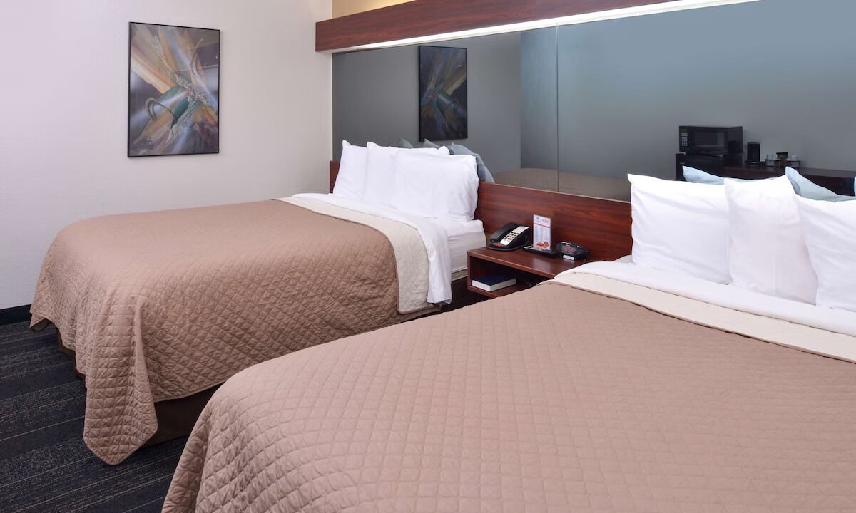 Photo of Bedroom in Maryville