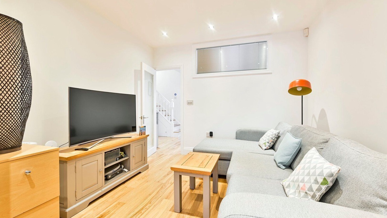 Photo of Livingroom in Southfield