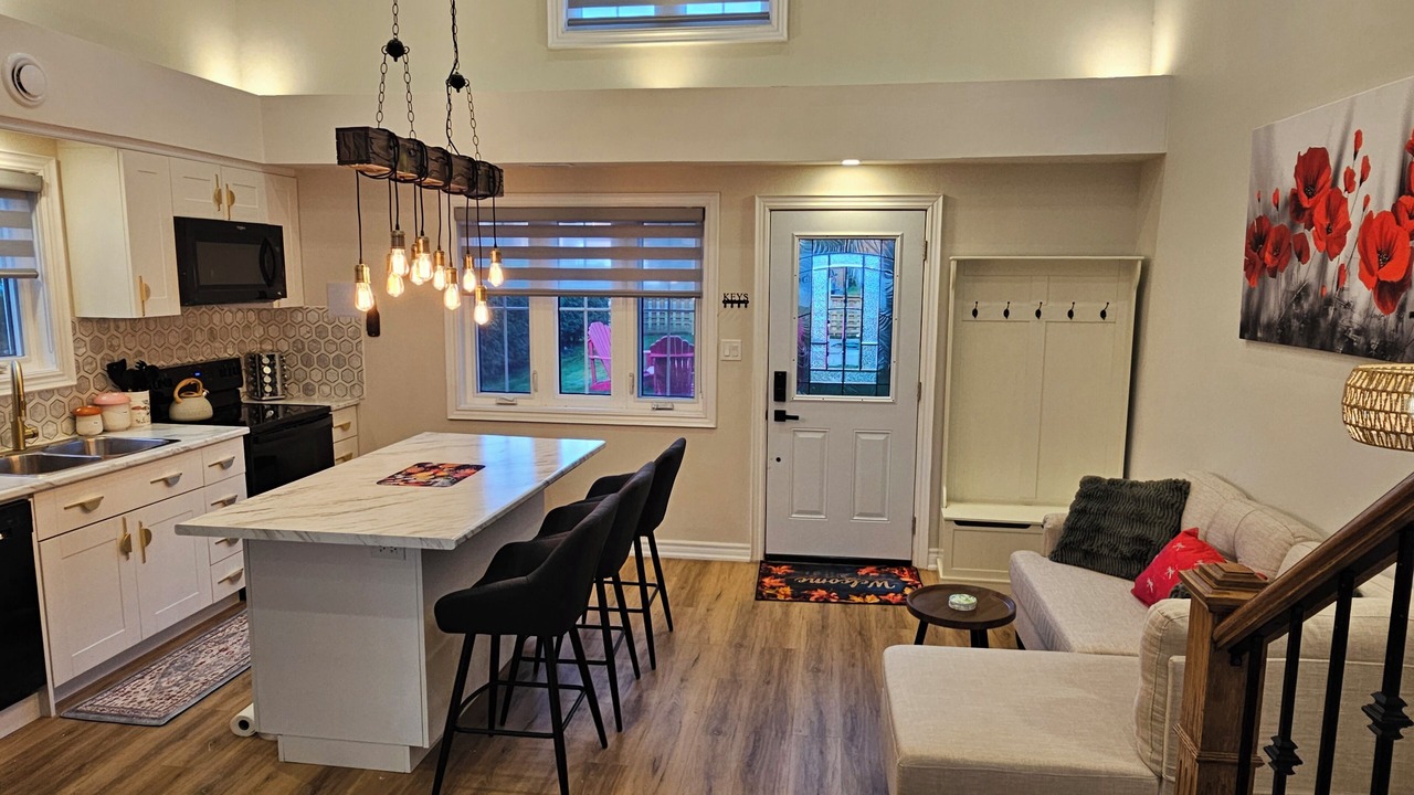 Photo of Livingroom in West Hill