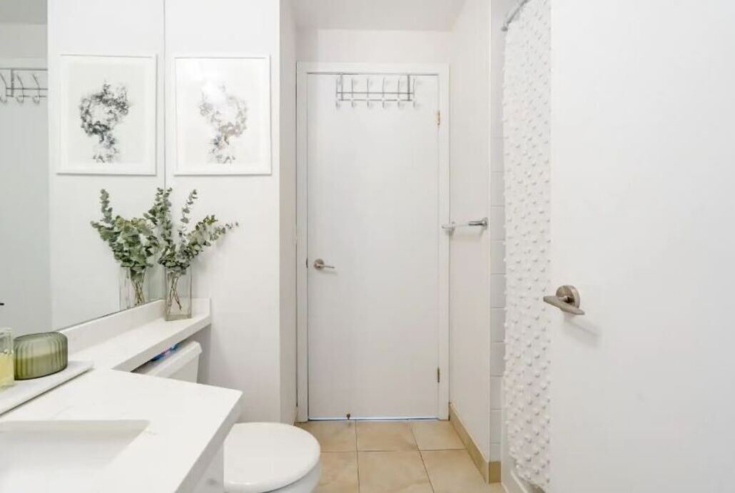 Photo of Bathroom in Fort York