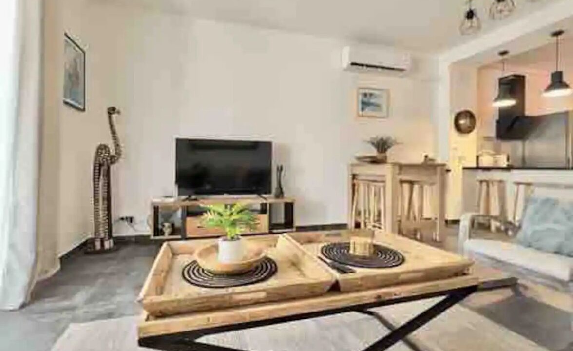 Photo of Livingroom in Bellevue