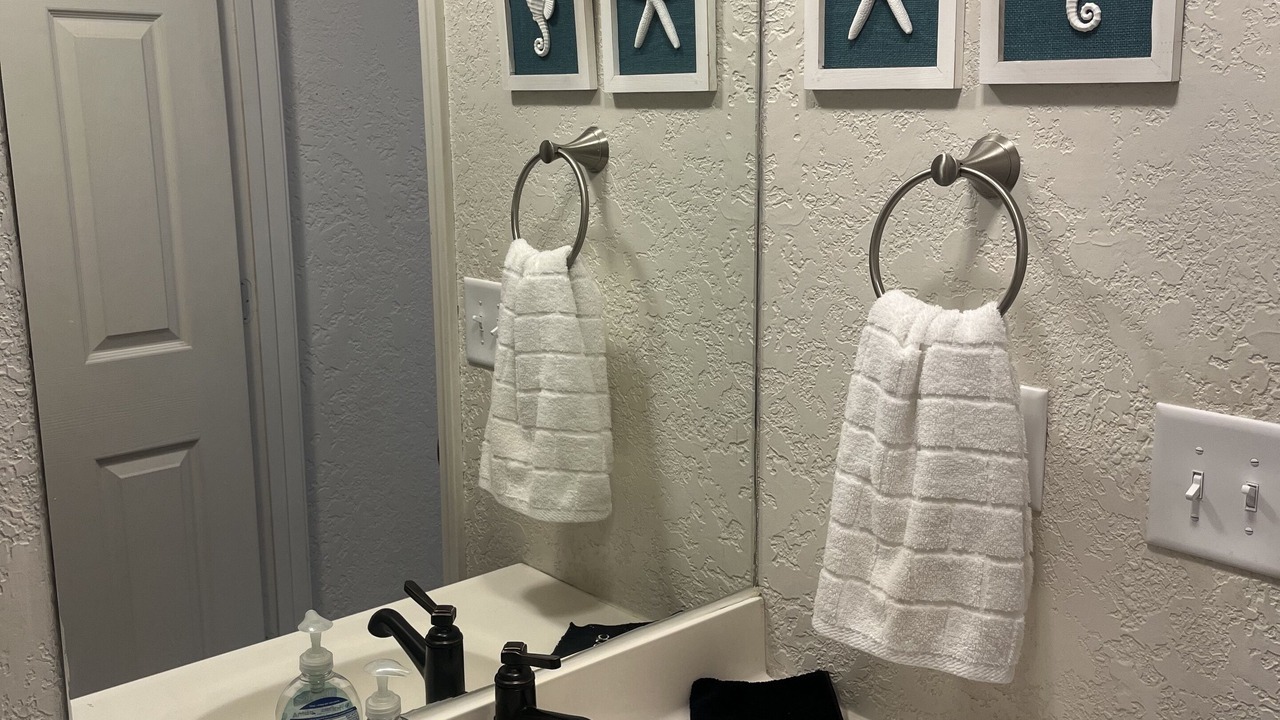 Photo of Bathroom in Poplar Bluff