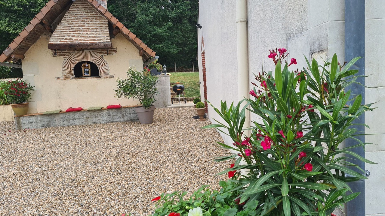 Photo of Outdoor in Rouvres-les-Bois