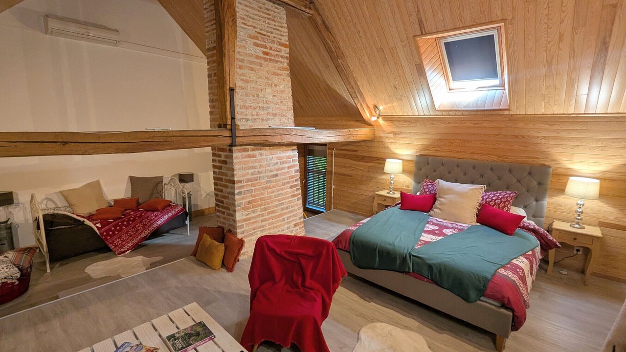 Photo of Bedroom in Rouvres-les-Bois