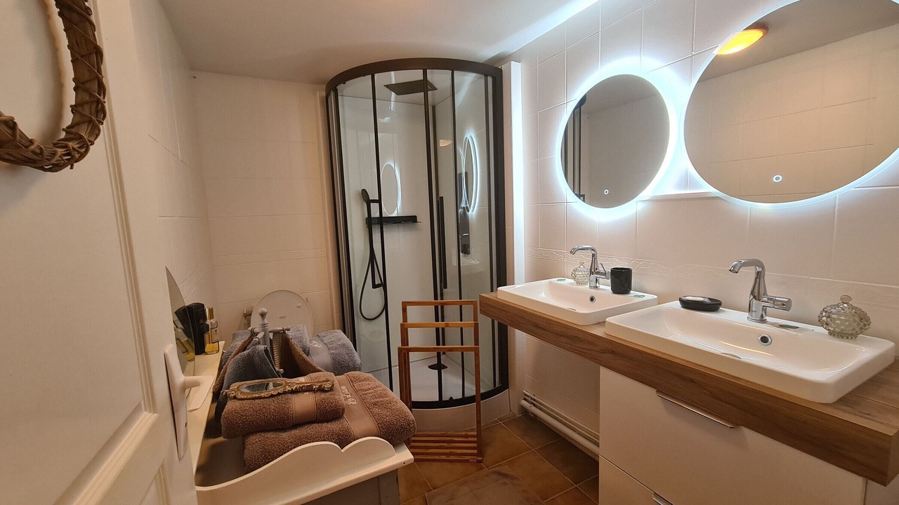 Photo of Bathroom in Rouvres-les-Bois