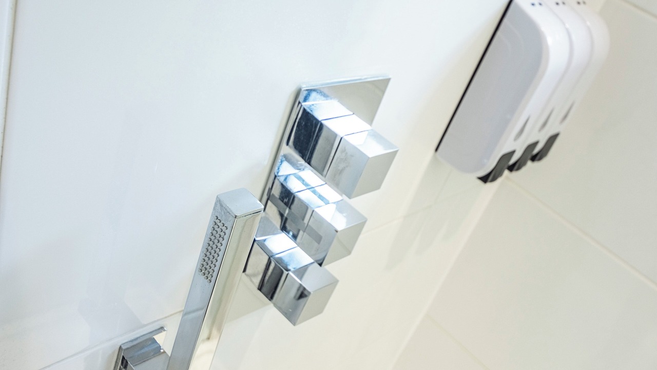 Photo of Bathroom in Brondesbury