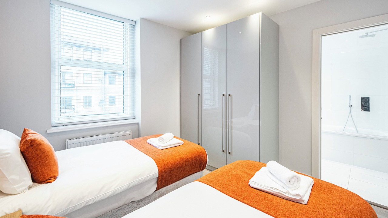 Photo of Bedroom in Brondesbury