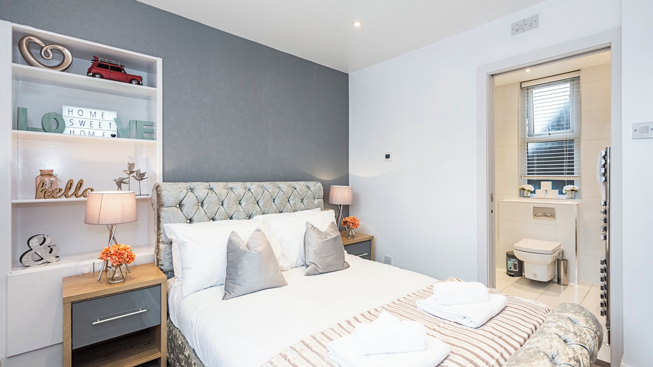 Photo of Bedroom in Brondesbury