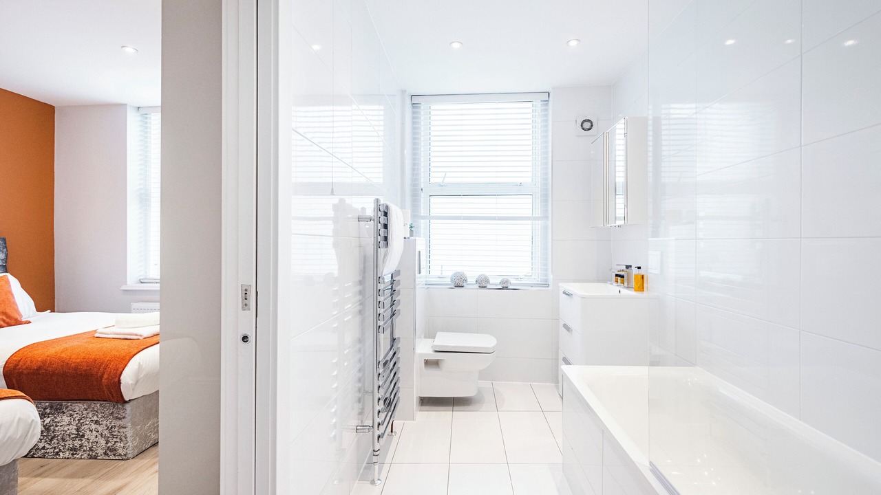 Photo of Bathroom in Brondesbury