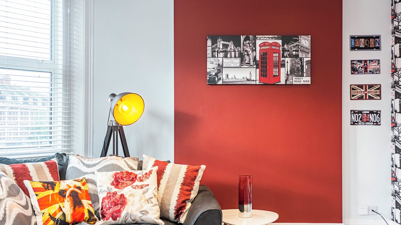 Photo of Livingroom in Brondesbury