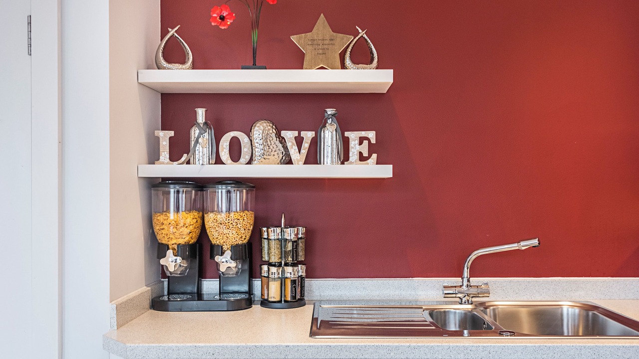 Photo of Others in Brondesbury