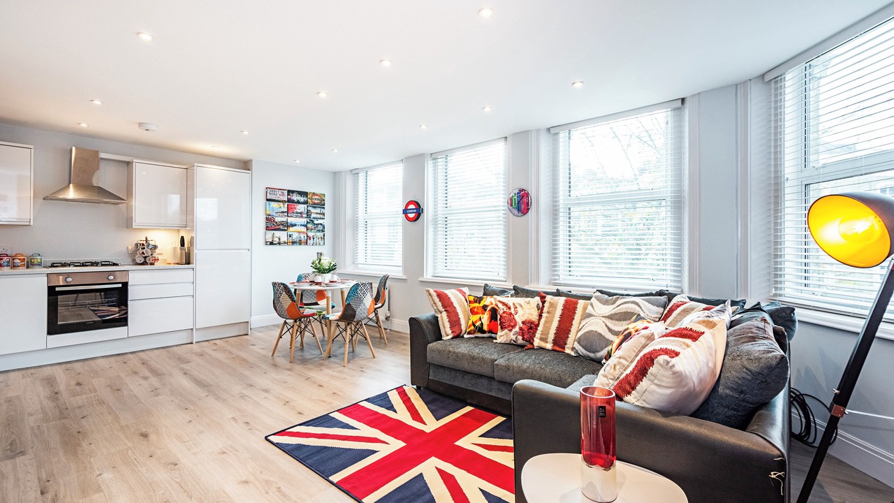Photo of Livingroom in Brondesbury