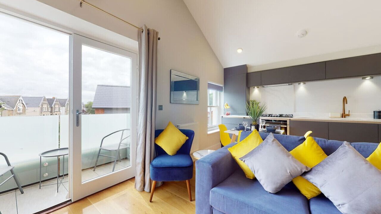 Photo of Livingroom in Canton