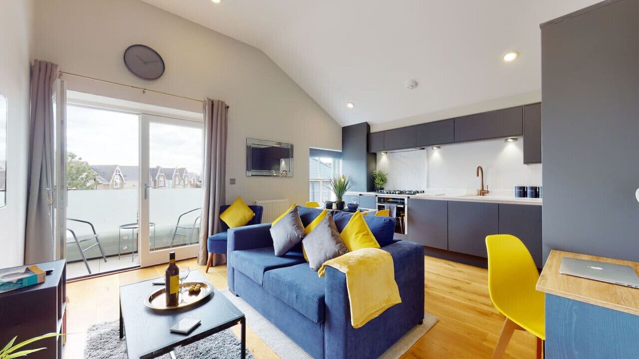 Photo of Livingroom in Canton