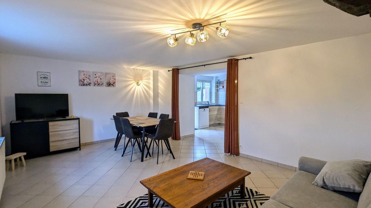 Photo of Livingroom in Le Syndicat