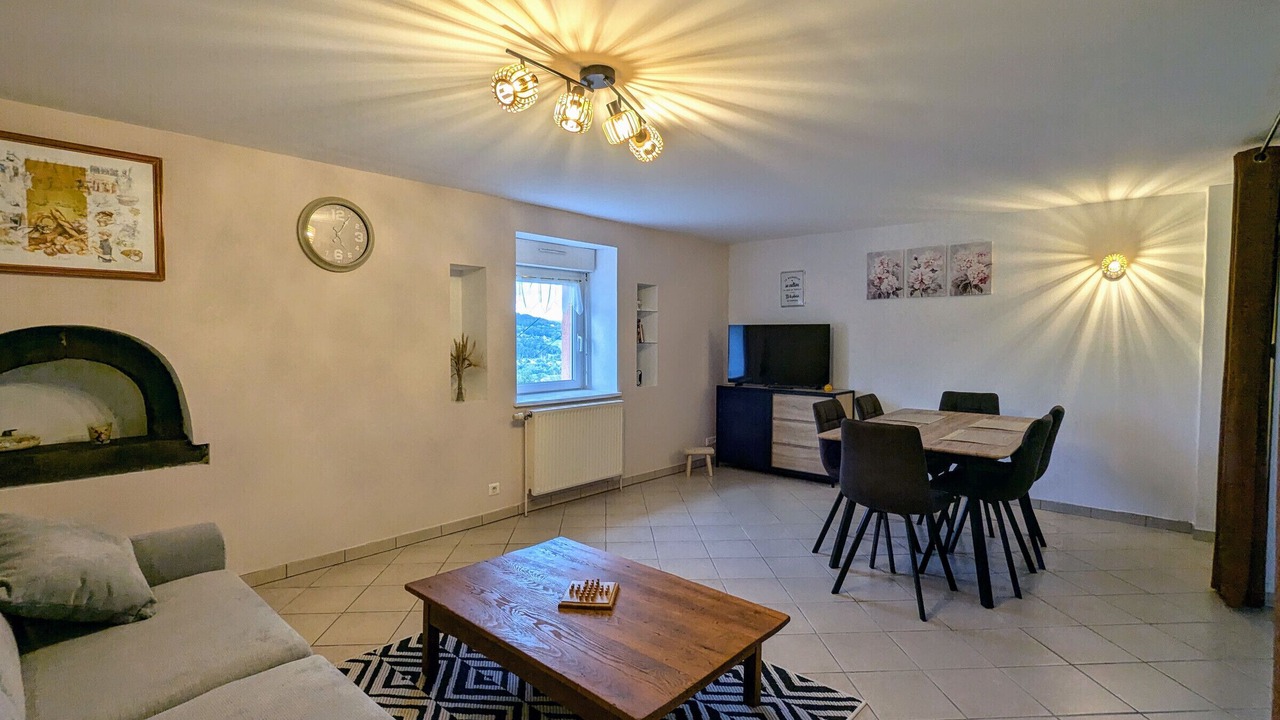 Photo of Livingroom in Le Syndicat