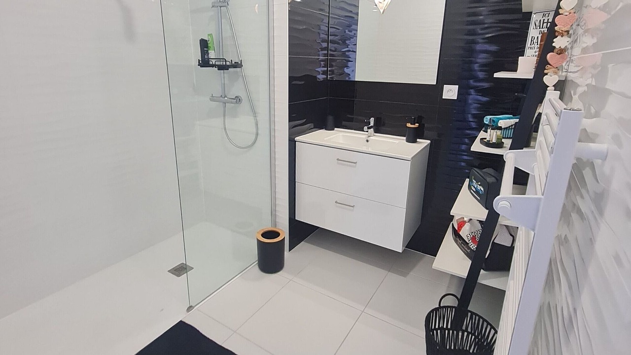 Photo of Bathroom in Saint-Pierre - Rene II - Bonsecours