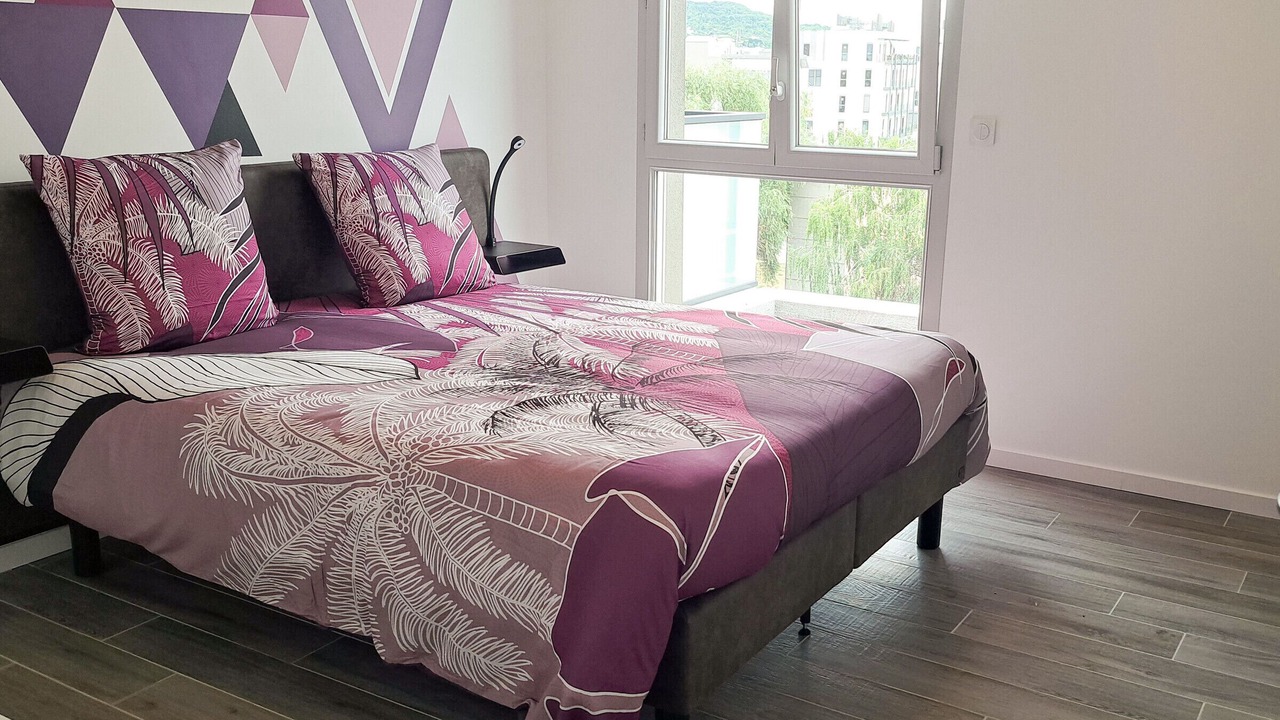 Photo of Bedroom in Saint-Pierre - Rene II - Bonsecours