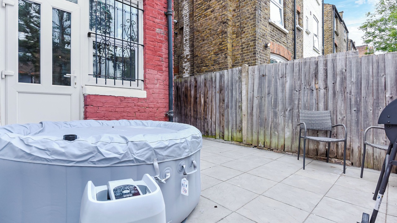 Photo of Patio Balcony in St. Ann's