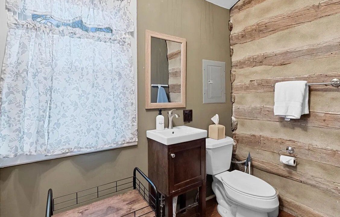 Photo of Bathroom in Augusta