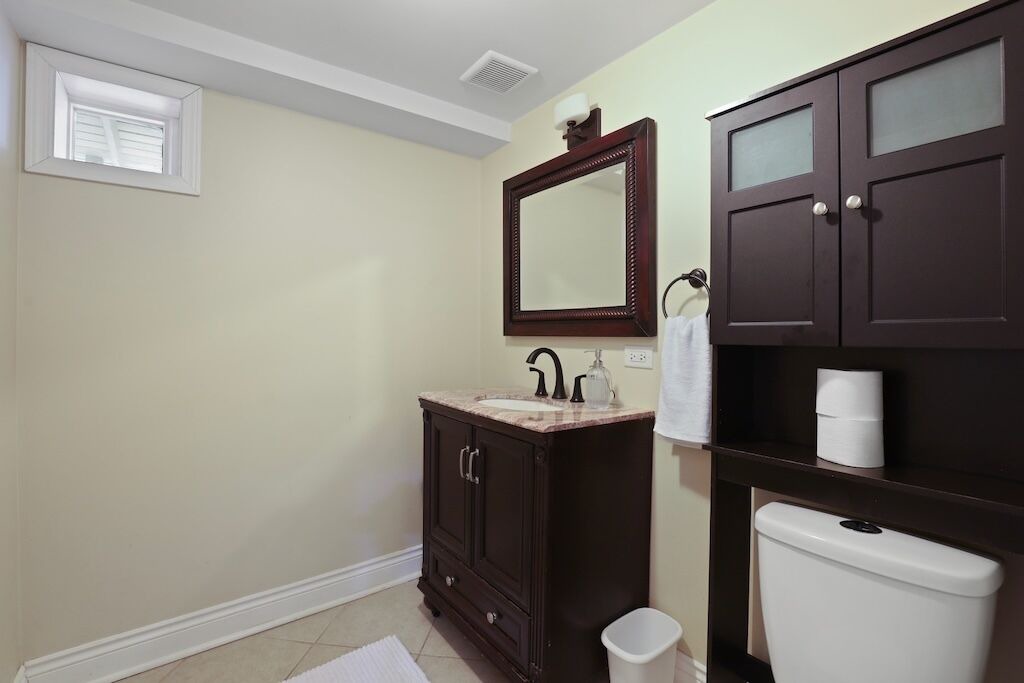 Photo of Bathroom in Clearing