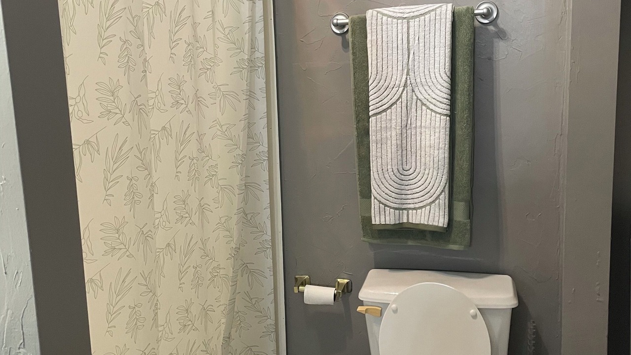 Photo of Bathroom in Mineola