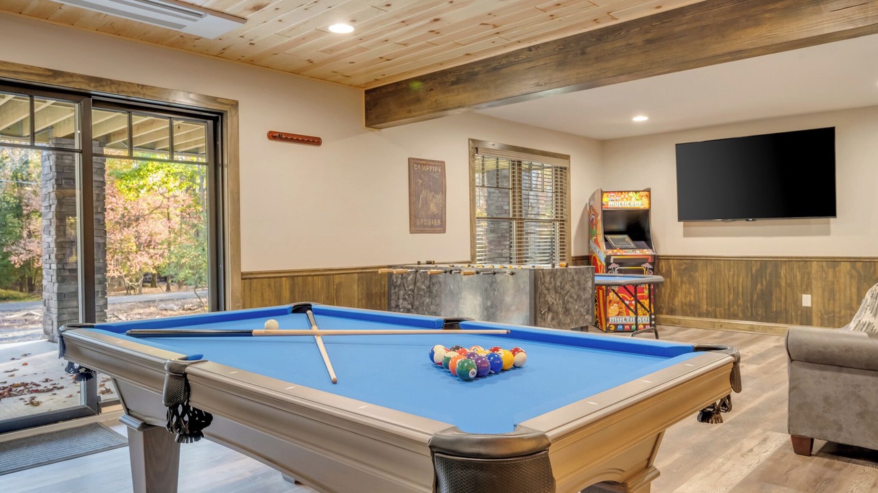 Photo of Outdoor in Lake Harmony Estates